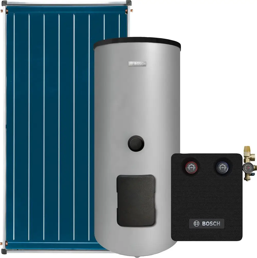 Solarthermisches System bestehend aus einem blauen Kollektor, einem silbernen Wärmespeicher und einer Regelungseinheit von Bosch.